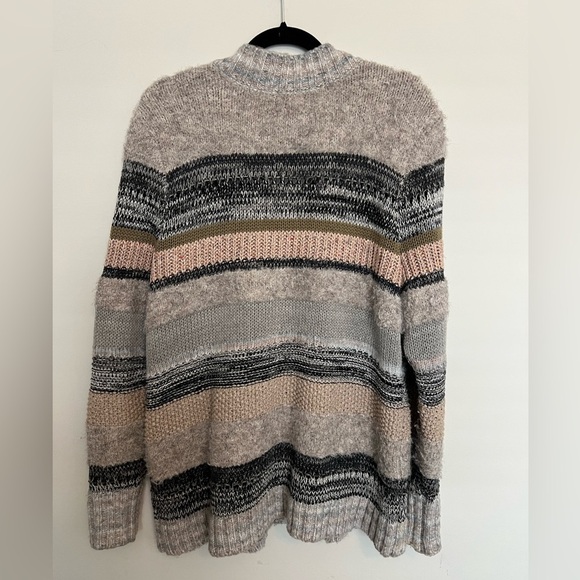 Cabi Boyfriend Cardigan Size S - Picture 5 of 8